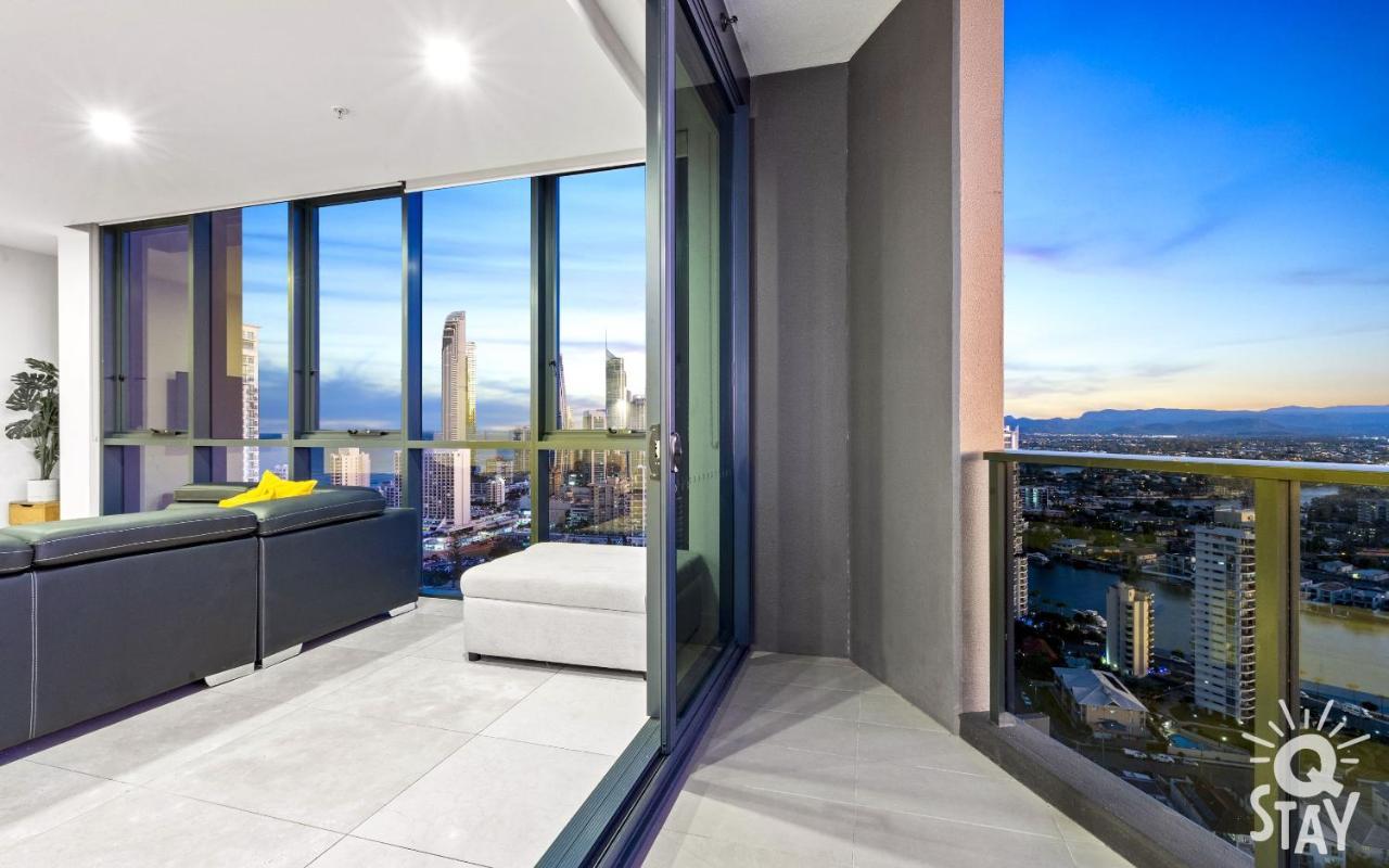 Ruby - 2 Bedroom Penthouse In Surfers Paradise!
